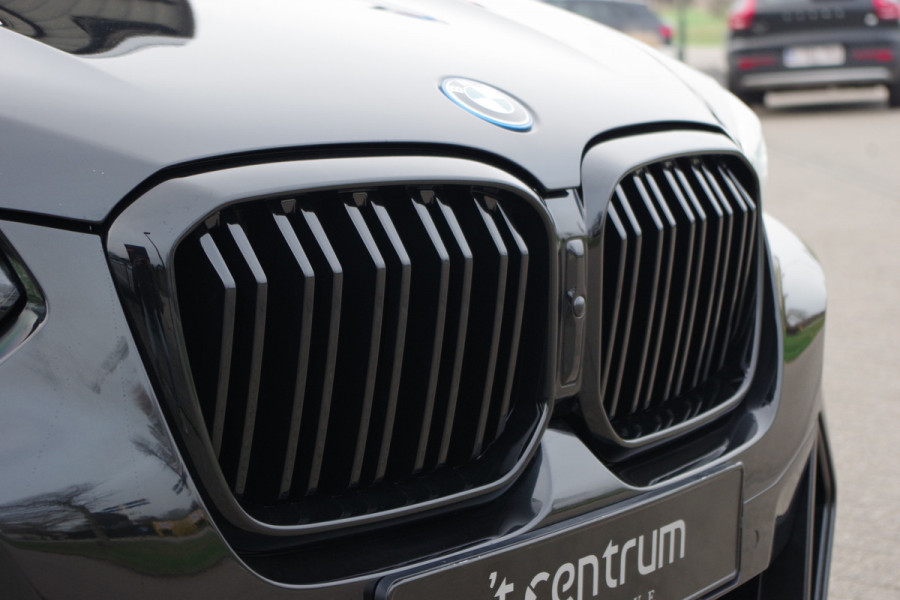 BMW X3 xDrive30e 293 PK M Sport PHEV, Panoramadak, Leder, Kuipstoelen, Adap. Cruise Control, Head-Up, LED