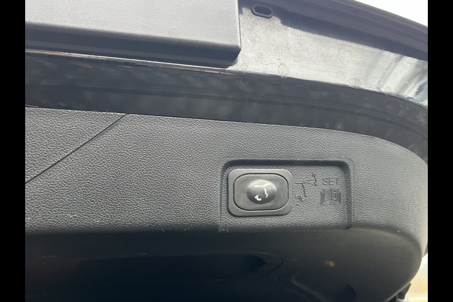 Ford Puma 1.0 EcoBoost ST-Line X 125pk/92kW Automaat | Full Options | Afn. trekhaak | Panoramadak | Driver Assistance Pack | Winter Pack | Keyless Pack | etc. etc.