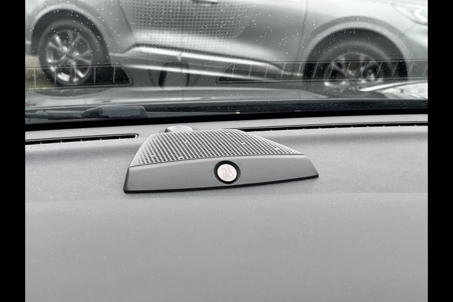 Ford Puma 1.0 EcoBoost ST-Line X 125pk/92kW Automaat | Full Options | Afn. trekhaak | Panoramadak | Driver Assistance Pack | Winter Pack | Keyless Pack | etc. etc.