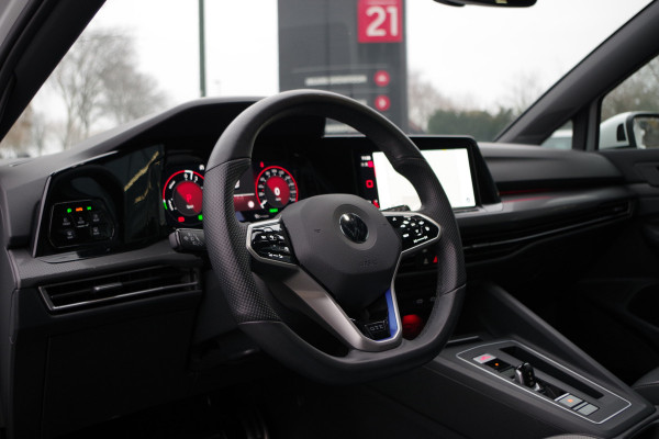 Volkswagen Golf 1.4 eHybrid 245 PK GTE PHEV, Schuif-Kanteldak, Leder, Adap. Cruise Control, Memory, Camera