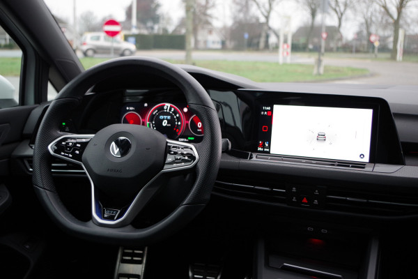 Volkswagen Golf 1.4 eHybrid 245 PK GTE PHEV, Schuif-Kanteldak, Leder, Adap. Cruise Control, Memory, Camera