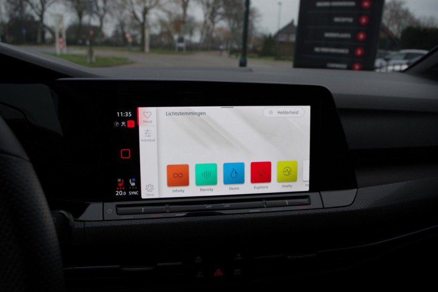 Volkswagen Golf 1.4 eHybrid 245 PK GTE PHEV, Schuif-Kanteldak, Leder, Adap. Cruise Control, Memory, Camera