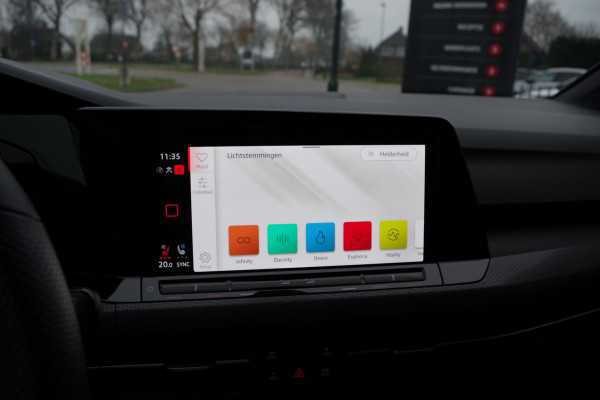 Volkswagen Golf 1.4 eHybrid 245 PK GTE PHEV, Schuif-Kanteldak, Leder, Adap. Cruise Control, Memory, Camera