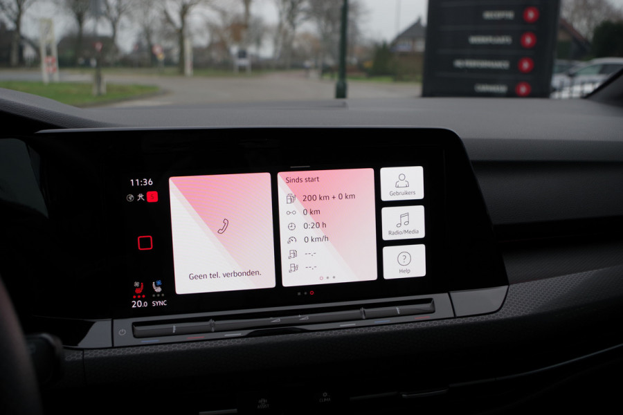 Volkswagen Golf 1.4 eHybrid 245 PK GTE PHEV, Schuif-Kanteldak, Leder, Adap. Cruise Control, Memory, Camera