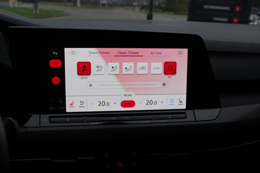 Volkswagen Golf 1.4 eHybrid 245 PK GTE PHEV, Schuif-Kanteldak, Leder, Adap. Cruise Control, Memory, Camera