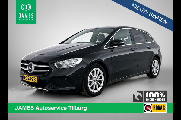 Mercedes-Benz B-Klasse 180 Premium WIDESCREEN | TREKHAAK | STOF-LEDER