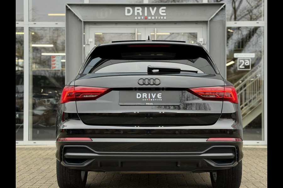 Audi Q3 45 TFSI e S edition |Black optic|Pano|Leer|Matrix|