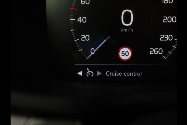 Volvo V60 2.0 T6 Recharge AWD Inscription | Leder | Camera | Carplay | Navigatie | Full LED | 18'' | Parkeerhulp | Cruise control | PHEV | Plug In