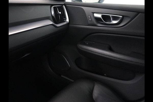 Volvo V60 2.0 T6 Recharge AWD Inscription | Leder | Camera | Carplay | Navigatie | Full LED | 18'' | Parkeerhulp | Cruise control | PHEV | Plug In