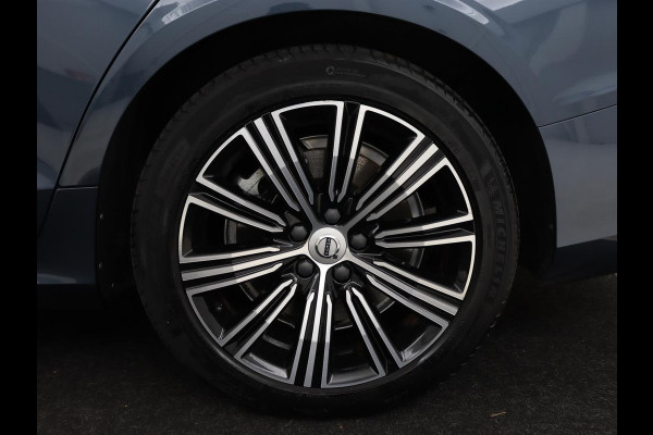 Volvo V60 2.0 T6 Recharge AWD Inscription | Leder | Camera | Carplay | Navigatie | Full LED | 18'' | Parkeerhulp | Cruise control | PHEV | Plug In