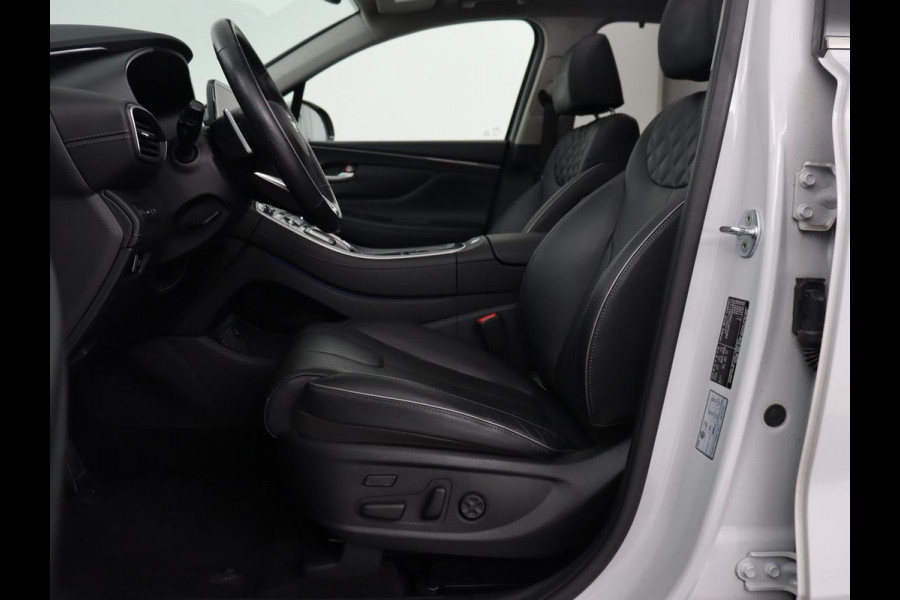 Hyundai Santa Fe 1.6 T-GDI PHEV Premium Sky | Panoramadak | Stoelventilatie | Head-Up | Leder | Krell Audio | 360 Camera | Plug In