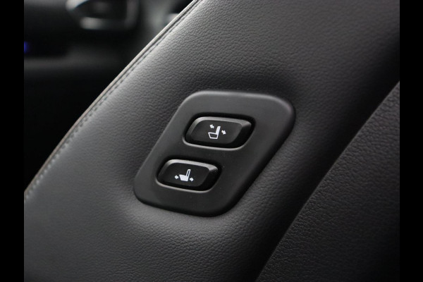 Hyundai Santa Fe 1.6 T-GDI PHEV Premium Sky | Panoramadak | Stoelventilatie | Head-Up | Leder | Krell Audio | 360 Camera | Plug In