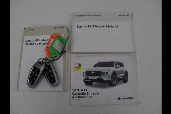 Hyundai Santa Fe 1.6 T-GDI PHEV Premium Sky | Panoramadak | Stoelventilatie | Head-Up | Leder | Krell Audio | 360 Camera | Plug In