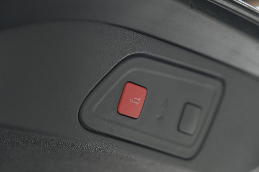 Citroën C5 Aircross 1.6 Plug-in Hybrid 225 Max | 360 Camera | Adaptieve Cruise Control | Dodehoekdetectie | Elektrische Kofferklep