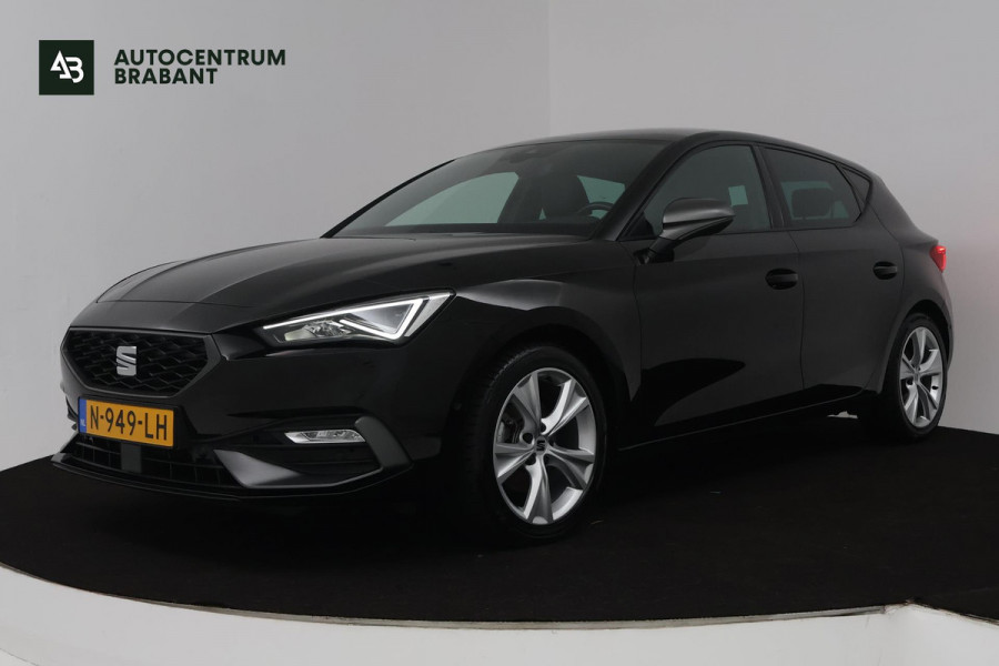 Seat Leon 1.5 eTSI FR Intense Automaat (VIRTUAL COCKPIT, SFEERVERLICHTING, ADAPTIVE CRUISE, STUUR-/STOELVERWARMING, 1e EIGENAAR)