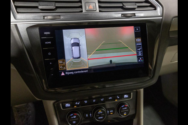 Volkswagen Tiguan 2.0 TSI 4Motion Highline / 220pk / Panoramadak / Trekhaak / Leder