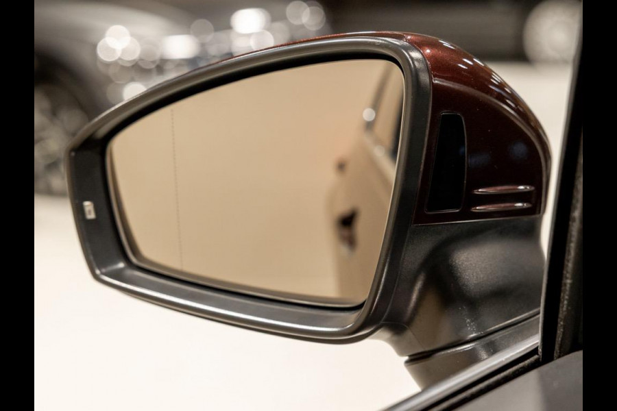 Volkswagen Tiguan 2.0 TSI 4Motion Highline / 220pk / Panoramadak / Trekhaak / Leder