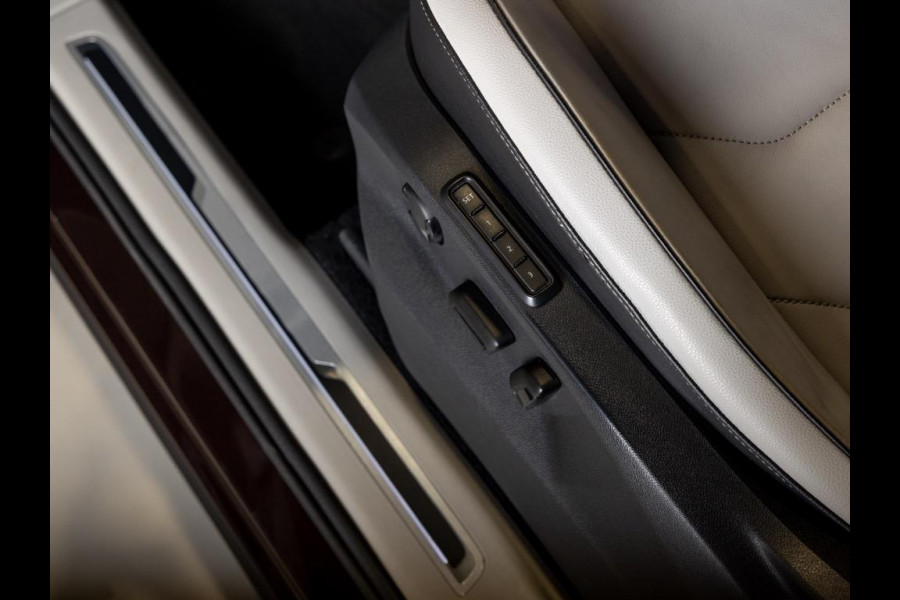 Volkswagen Tiguan 2.0 TSI 4Motion Highline / 220pk / Panoramadak / Trekhaak / Leder