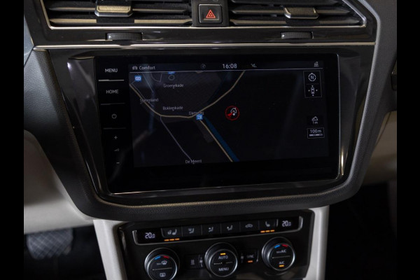 Volkswagen Tiguan 2.0 TSI 4Motion Highline / 220pk / Panoramadak / Trekhaak / Leder