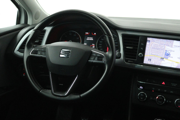 Seat Leon ST 1.0 EcoTSI Style Business Intense (CARPLAY, TREKHAAK, NAVIGATIE, PARKEERSENSOREN, 1e EIGENAAR, GOED ONDERHOUDEN)