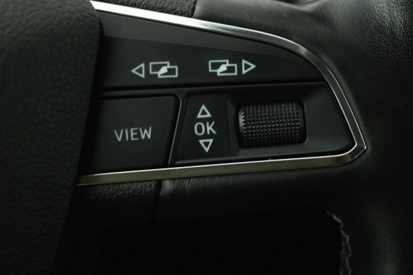 Seat Leon ST 1.0 EcoTSI Style Business Intense (CARPLAY, TREKHAAK, NAVIGATIE, PARKEERSENSOREN, 1e EIGENAAR, GOED ONDERHOUDEN)