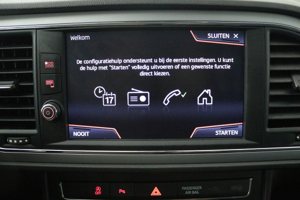 Seat Leon ST 1.0 EcoTSI Style Business Intense (CARPLAY, TREKHAAK, NAVIGATIE, PARKEERSENSOREN, 1e EIGENAAR, GOED ONDERHOUDEN)