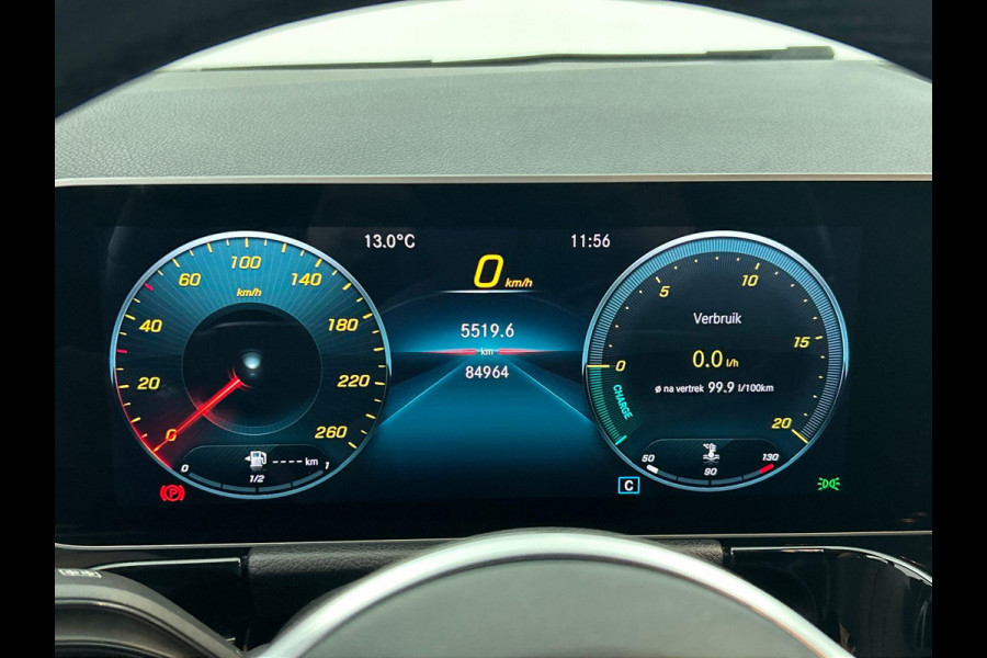 Mercedes-Benz B-Klasse 180 Premium WIDESCREEN | TREKHAAK | STOF-LEDER