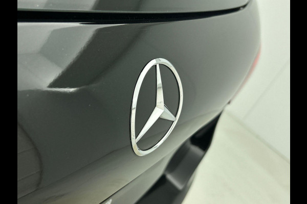 Mercedes-Benz B-Klasse 180 Premium WIDESCREEN | TREKHAAK | STOF-LEDER