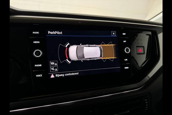 Volkswagen Polo 1.0 TSI R-line Clima Carplay ACC PDC NAP