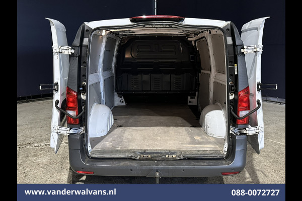 Mercedes-Benz Vito 114 CDI 136pk L2H1 Euro6 Airco | Camera | Bijrijdersbank | Cruisecontrol | Trekhaak Parkeersensoren, stoelverwarming