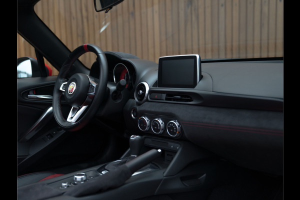 Abarth 124 Spider 1.4 Turbo 170pk | Handbak | Bose | 1e eigenaar