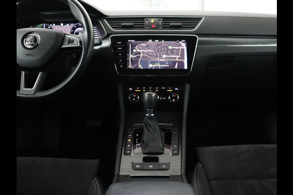 Škoda Superb 1.4 TSI iV Business Edition | Leder/Alcantara | Stoelverwarming | Canton Sound | Memory | Virtual Cockpit | Carplay | Camera | Navigatie | Cruise control | PHEV | Plug In