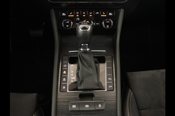 Škoda Superb 1.4 TSI iV Business Edition | Leder/Alcantara | Stoelverwarming | Canton Sound | Memory | Virtual Cockpit | Carplay | Camera | Navigatie | Cruise control | PHEV | Plug In