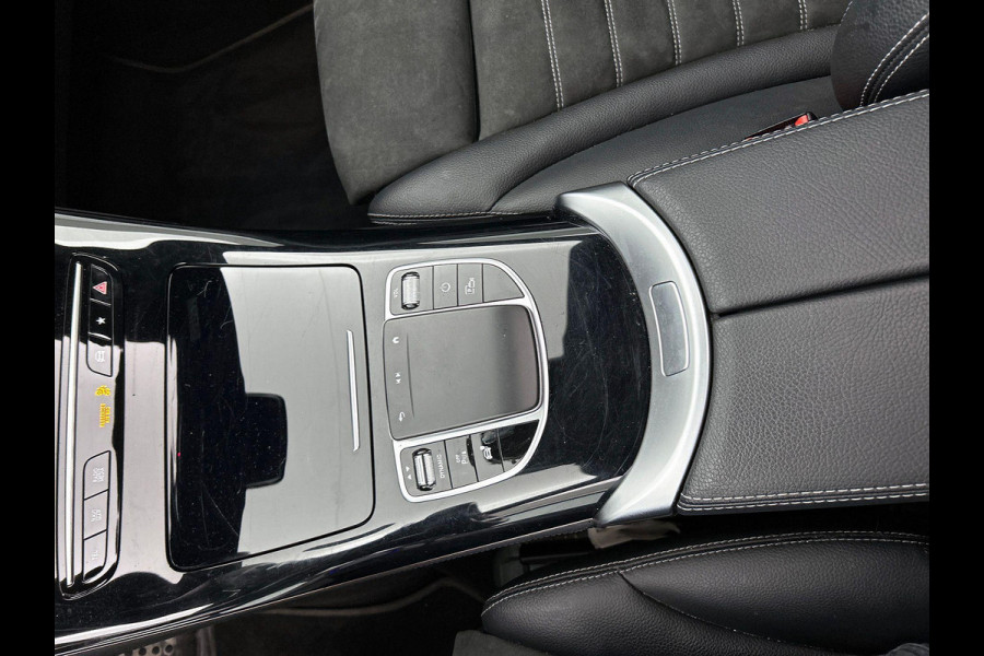 Mercedes-Benz EQC 400 4MATIC AMG Premium 80 kWh BLACK-LINE | TREKHAAK | SCHUIFDAK | EL. ACHTERKLEP