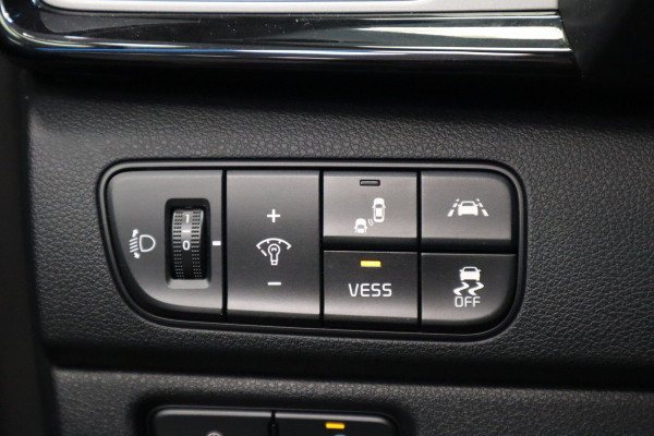 Kia e-Niro 64 kWh Leder Navigatie Adaptive-Cruise 24 maanden garantie mogelijk (*vraag naar de voorwaarden)