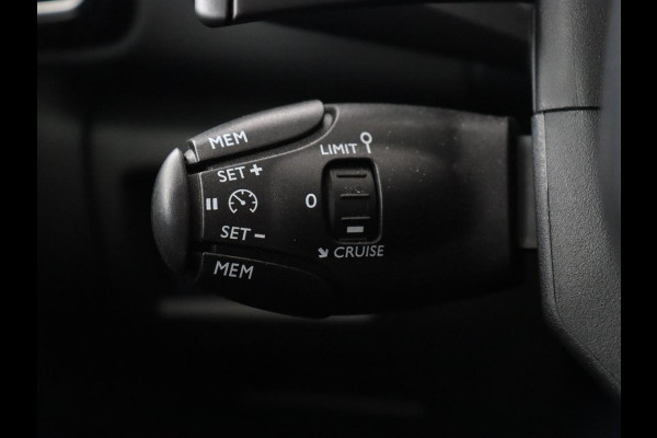 Citroën C5 Aircross 1.6 Plug-in Hybrid 225 Feel | Camera | Carplay | Half leder | Navigatie | Digital Cockpit | Bluetooth | Parkeerhulp | PHEV | Plug In