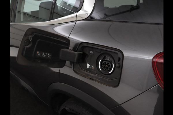 Citroën C5 Aircross 1.6 Plug-in Hybrid 225 Feel | Camera | Carplay | Half leder | Navigatie | Digital Cockpit | Bluetooth | Parkeerhulp | PHEV | Plug In