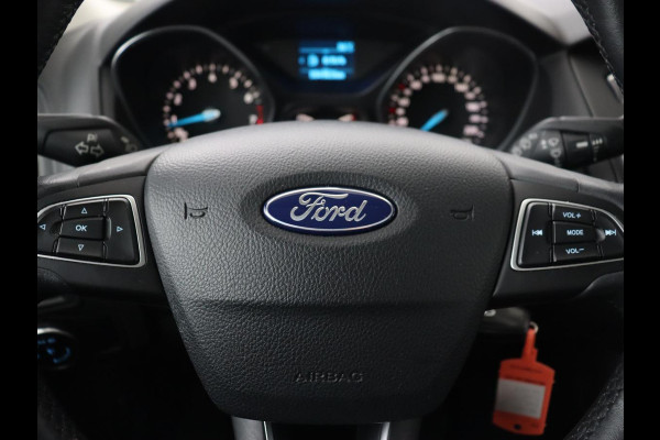 Ford Focus 1.0 Trend | Origineel NL | Trekhaak | Airco | Radio/CD | Elektrische ramen