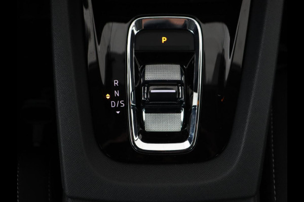 Škoda Octavia 1.4 TSI iV PHEV Business Edition | Trekhaak | Stoel & stuuverwarming | Camera | Carplay | Navigatie | Virtual Cockpit | Full LED | Achterbankverwarming | Plug In