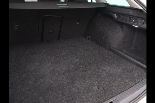 Škoda Octavia 1.4 TSI iV PHEV Business Edition | Trekhaak | Stoel & stuuverwarming | Camera | Carplay | Navigatie | Virtual Cockpit | Full LED | Achterbankverwarming | Plug In