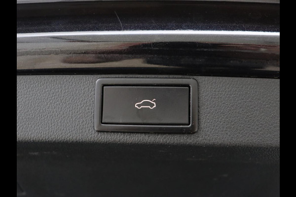 Škoda Octavia 1.0 e-TSI Business Edition Plus | Panoramadak | Adaptive cruise | Stoelverwarming | Camera | Head-Up | Carplay | Sfeerverlichting | Navigatie | Memory