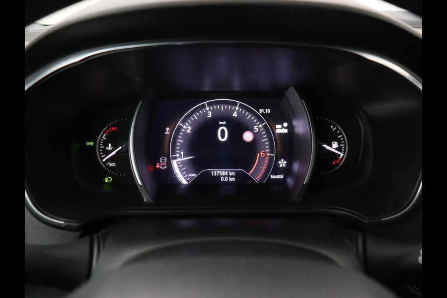 Renault Mégane 1.3 TCe Bose | Camera | Keyless | Massage | Carplay | Half leder | Navigatie | Park Assist | Trekhaak | Climate control | Dodehoek detectie