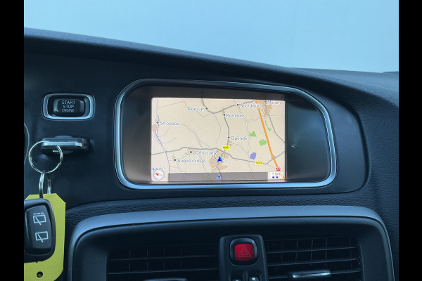 Volvo V40 2.0 T3 Inscription Trekhaak Stoelverwarming Cruise Navi/Cam