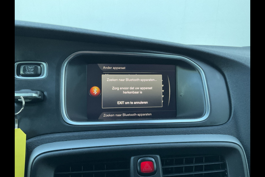 Volvo V40 2.0 T3 Inscription Trekhaak Stoelverwarming Cruise Navi/Cam