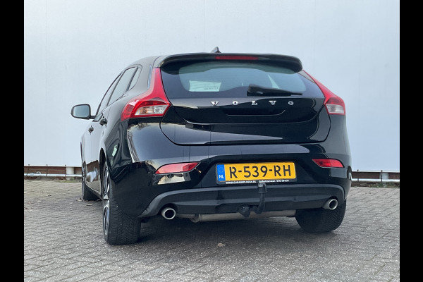 Volvo V40 2.0 T3 Inscription Trekhaak Stoelverwarming Cruise Navi/Cam