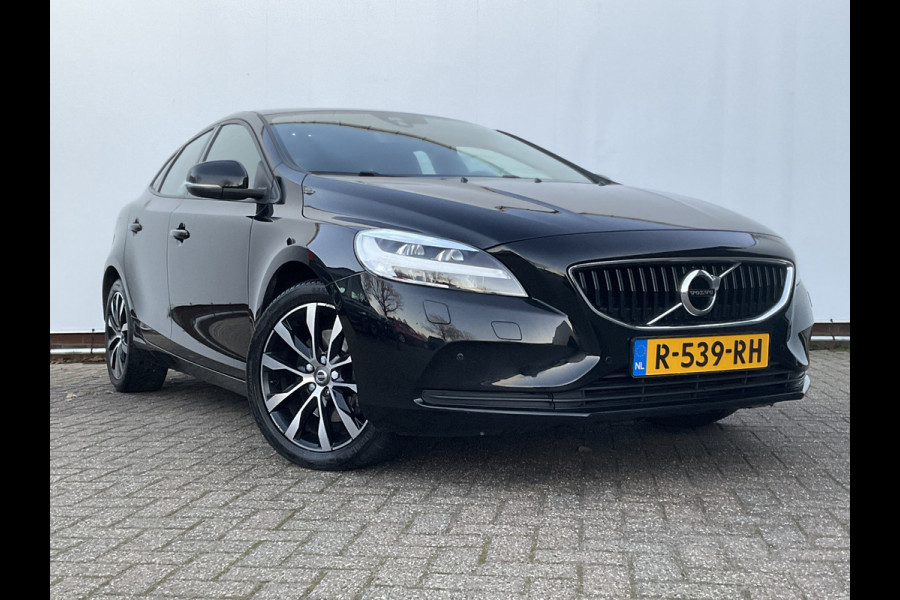 Volvo V40 2.0 T3 Inscription Trekhaak Stoelverwarming Cruise Navi/Cam