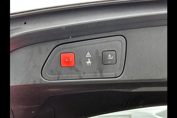 Peugeot 3008 1.6 e-THP Blue Lease Premium PANO | CAMERA | LEER | TREKHAAK