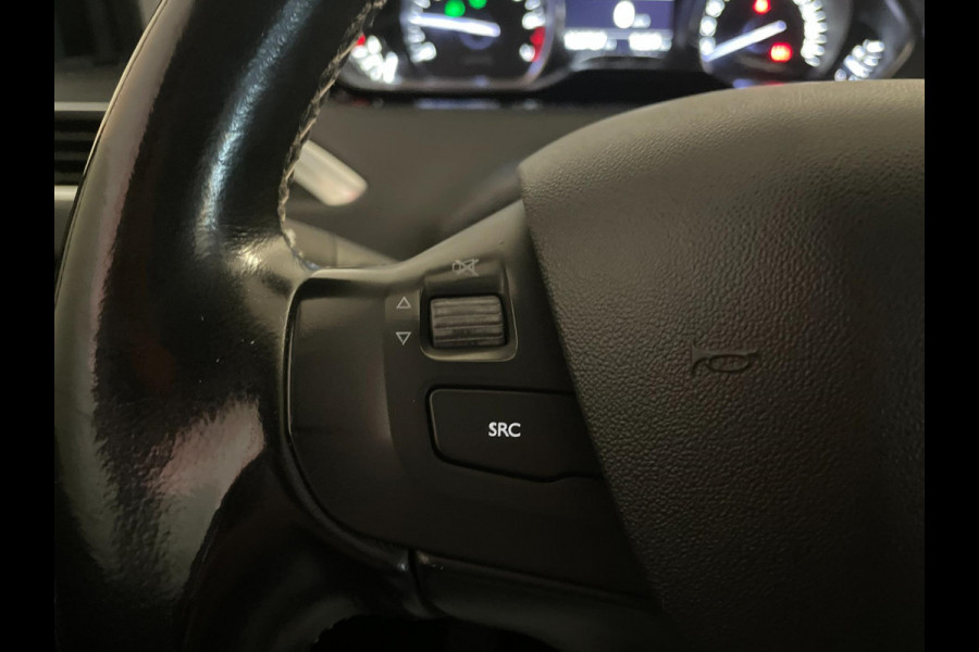 Peugeot 2008 1.2 PureTech Allure AIRCO CLIMA NAVI CRUISE BT STOELVERW VELGEN ELEK RAMEN CENT VERG PRIVACYGLAS ZEER NETTE AUTO