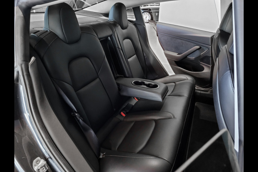 Tesla Model 3 Standard RWD Plus 60 kWh Pano|Leder|Autopilot|Camera|Verw Stln|18"lmv|NL auto|SOH 85%