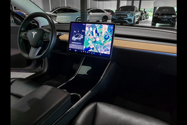 Tesla Model 3 Standard RWD Plus 60 kWh Pano|Leder|Autopilot|Camera|Verw Stln|18"lmv|NL auto|SOH 85%
